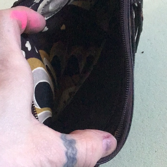 Brighton vintage wristlet wallet. Brown pockets and zippers NWOT - Picture 9 of 10